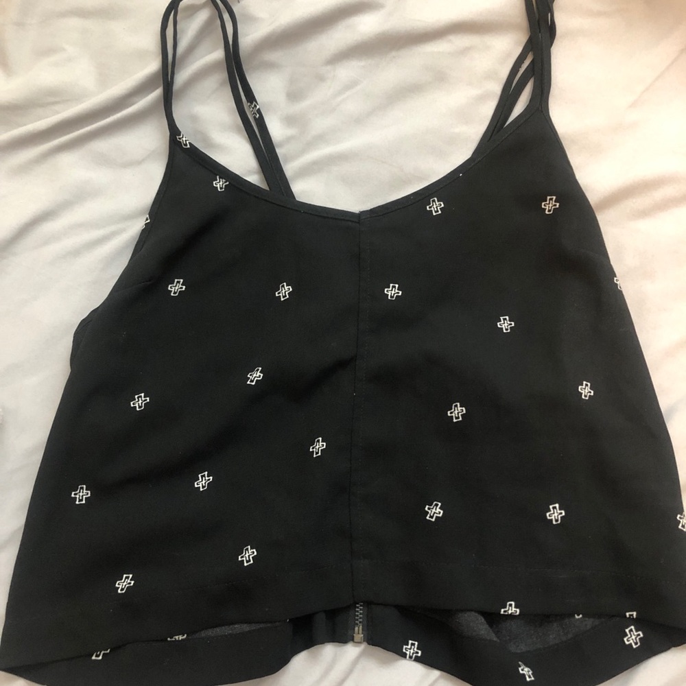 Black flowey top